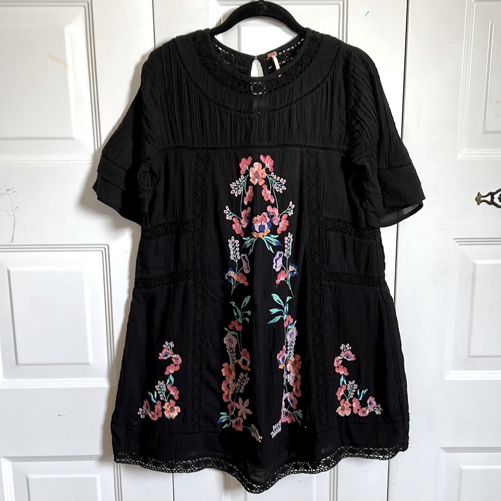 free people perfectly victorian embroidered mini dress Free People Perfectly Victorian Embroidered Mini Dress Black Size Small